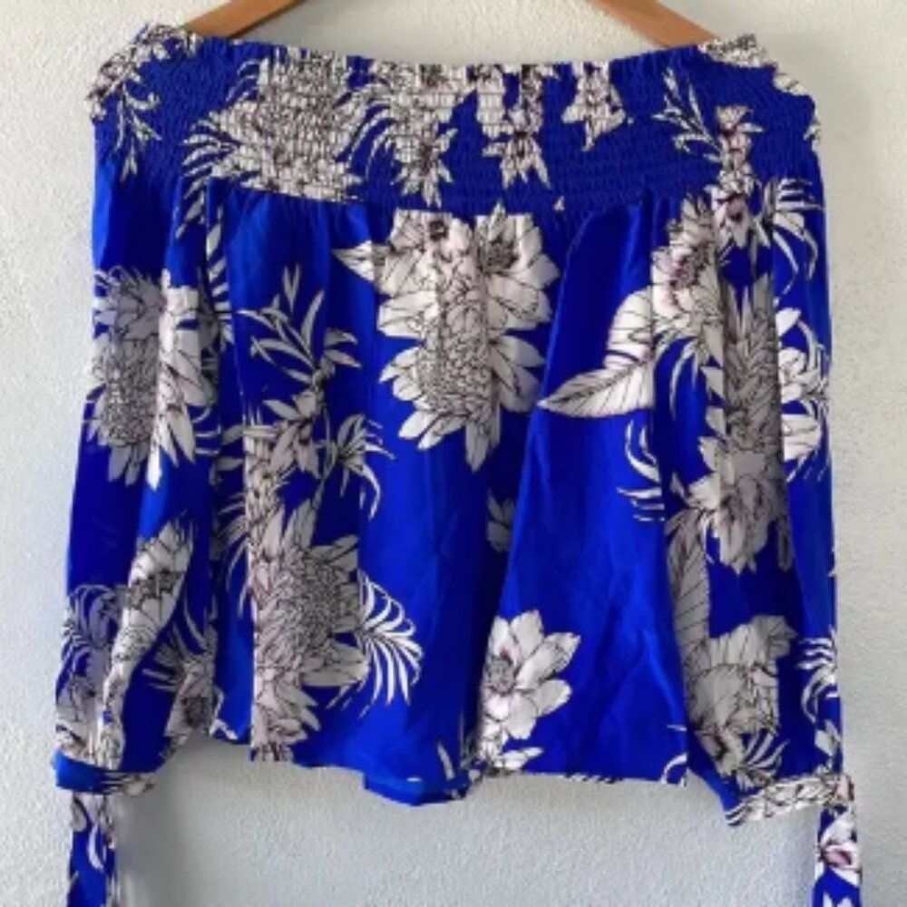 NWT Yumi Kim Off The Shoulder Tahiti Sunrise Royal Blue Floral Silk Top Size XXS
